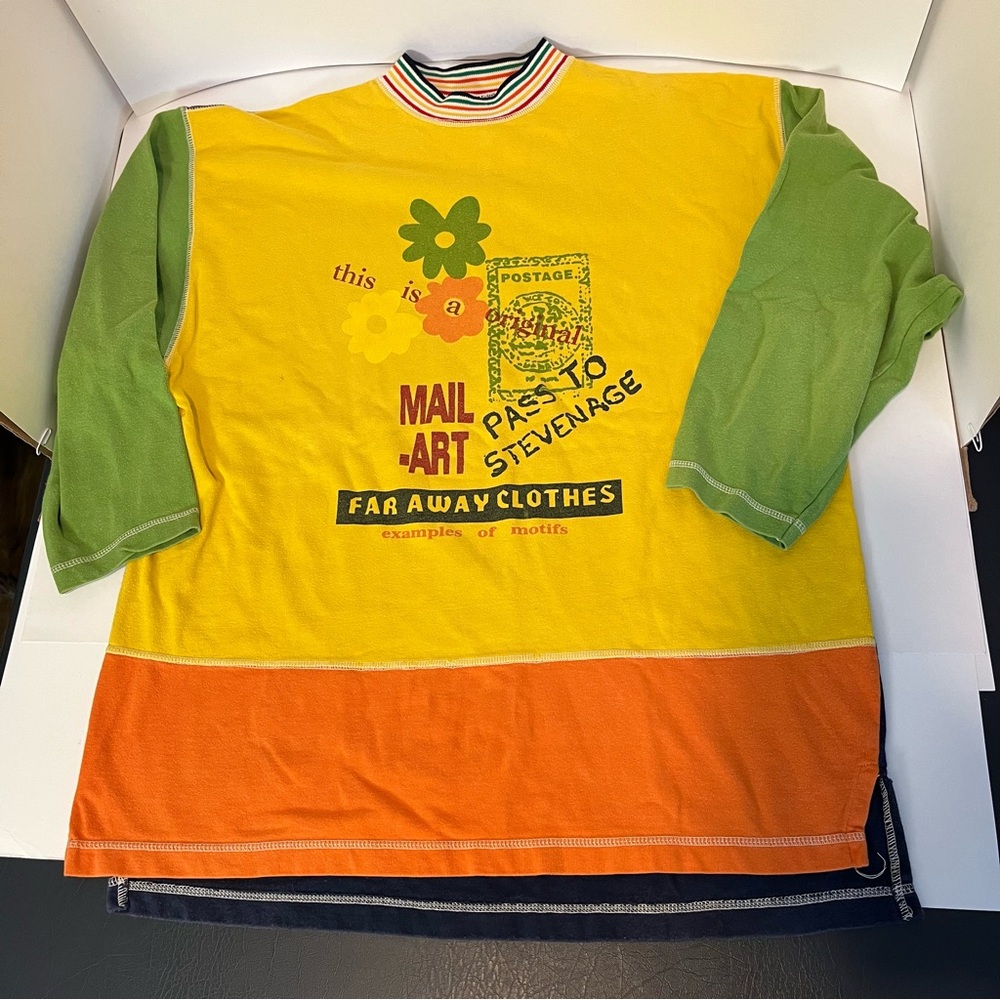 5/$25 Vintage 90s Block Colour Shirt Medium Women’s Punch Far Away Clothes Mail